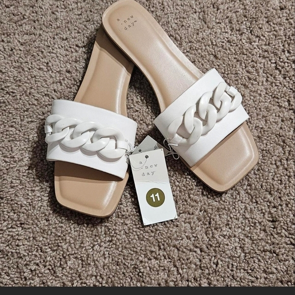 A New Day Women's Cream Chain Slide Sandals - Picture 1 of 5